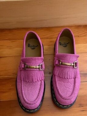 Dr. Martens ADRIAN SNAFFLE REPELLO EMBOSS SUEDE KILTIE LOAFERS Thrift Pink